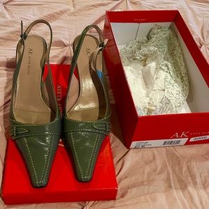 Anne Klein Slingback Heels
